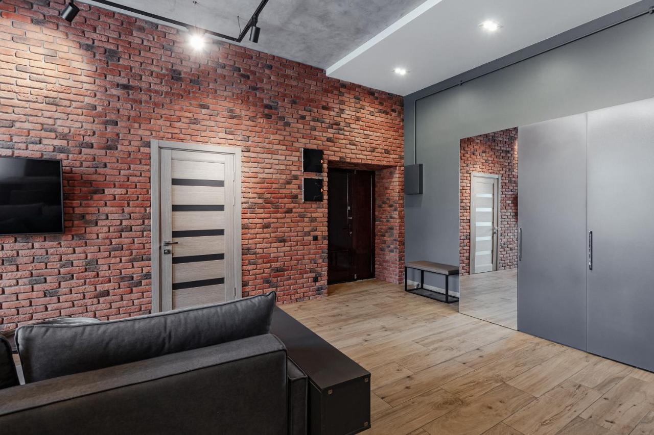 Appartement Deribasovskaya 18 Loft à Odessa Extérieur photo